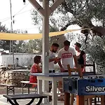 Macaria Agricampeggio مكان تخييم أليستي