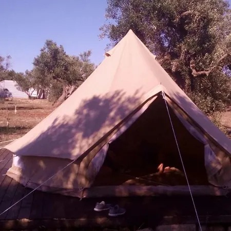 Macaria Agricampeggio مكان تخييم