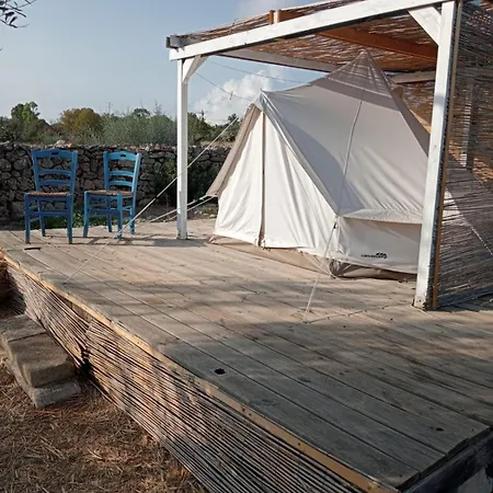 Macaria Agricampeggio مكان تخييم